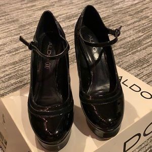 Black Aldo “Vanaria” platform maryjane